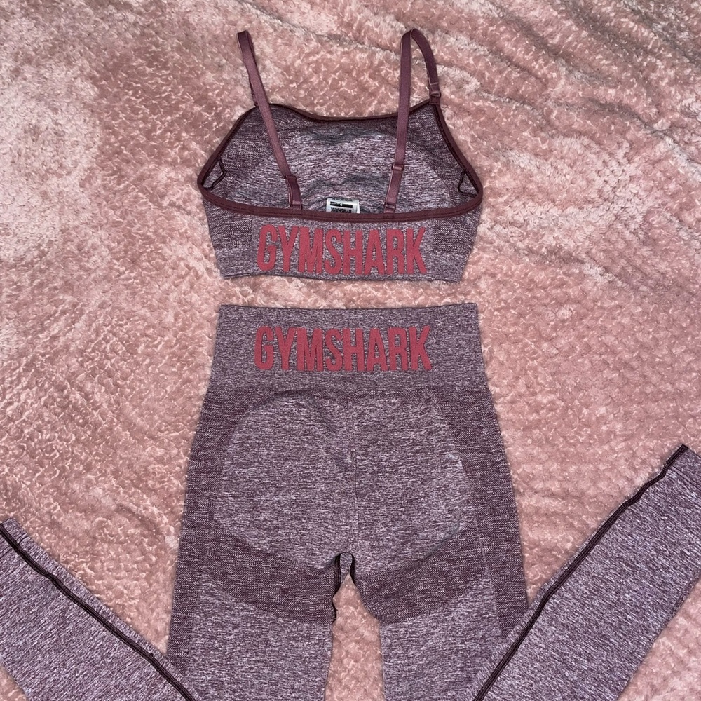 Gymshark High Waisted Flex leggings and sports bra